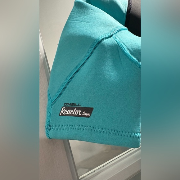 O'NEILL WOMEN'S REACTOR-2 2MM BACK ZIP S/S SPRING (size 10) Wetsuit - Picture 5 of 7